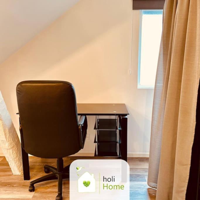H11 Petit Duplex Citadin Appartement *